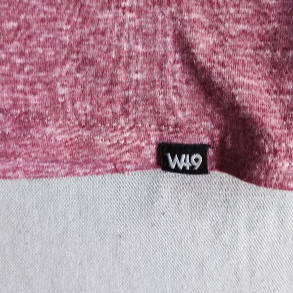 West 49 T-shirt boys size XL salmon and grey colour with graphic design - Picture 5 of 8